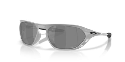 Anteojos De Sol Oakley 0OO9537 Cage Jacket Negro/Plateado